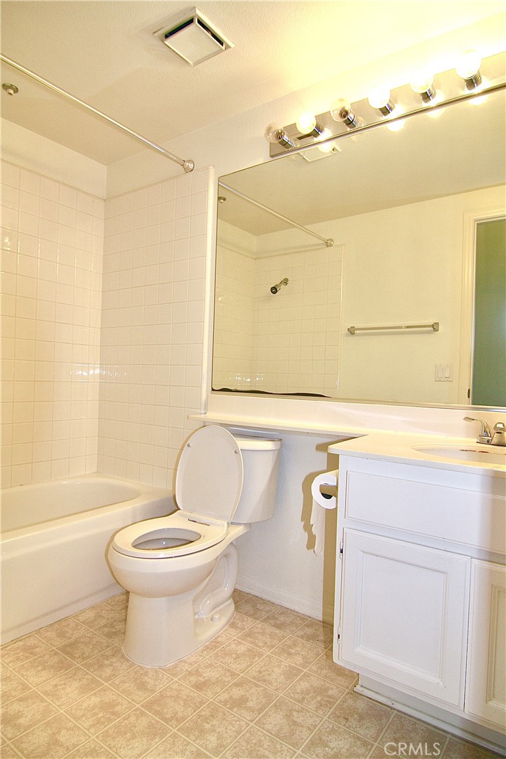 Arcada (ARCA) - Residential Lease