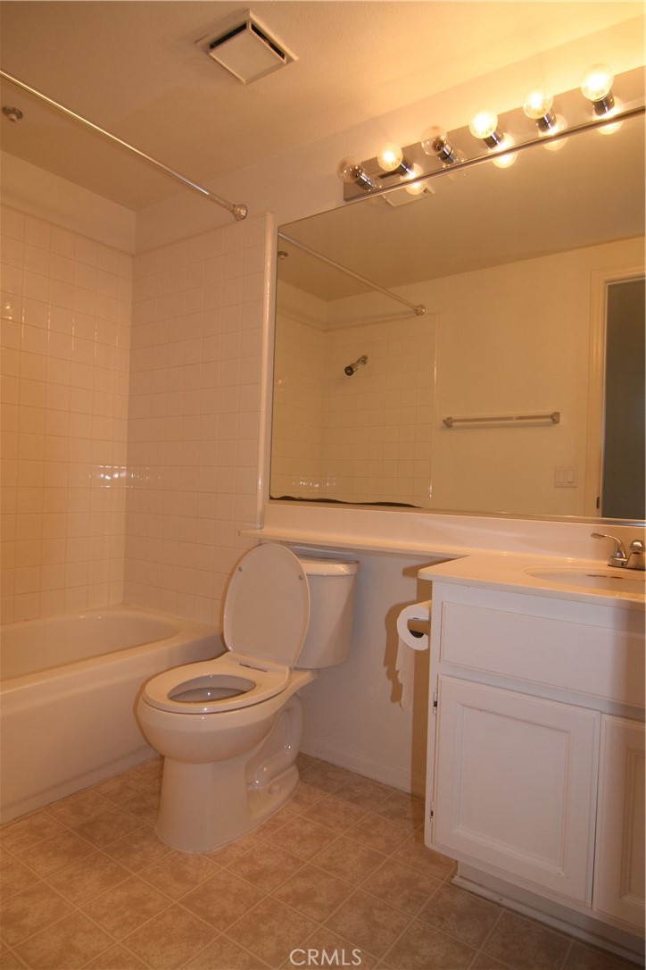 Arcada (ARCA) - Residential Lease