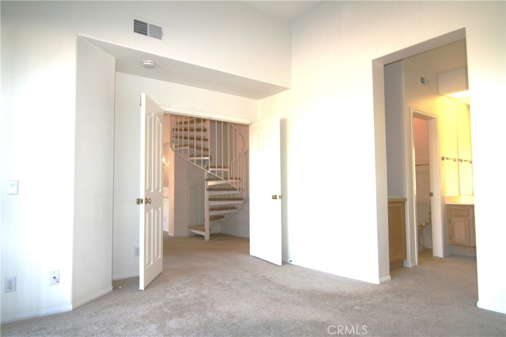 Arcada (ARCA) - Residential Lease