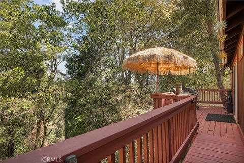 A home in Crestline