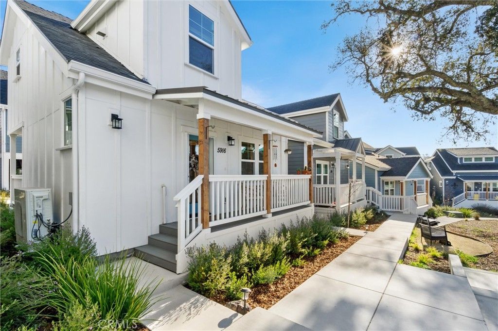 listing image 0