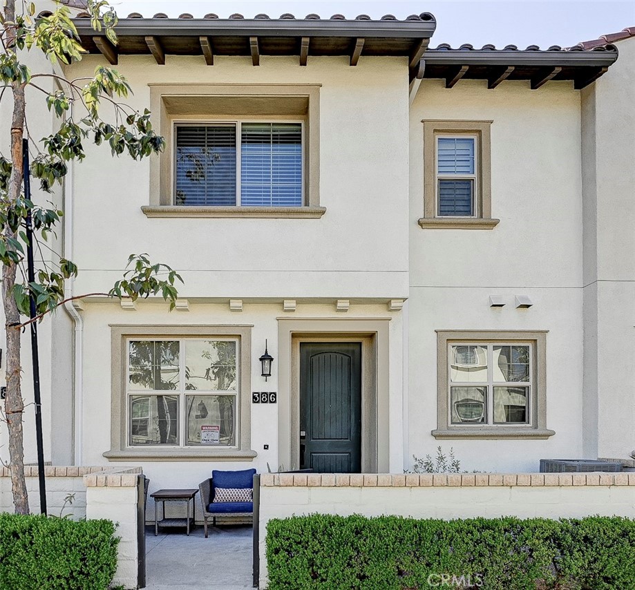 386 Sunrise Lane