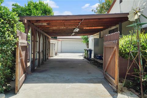 A home in Reseda