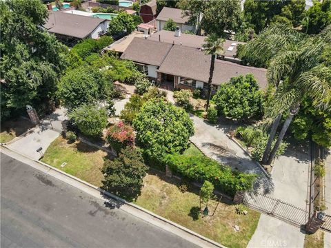 A home in Reseda