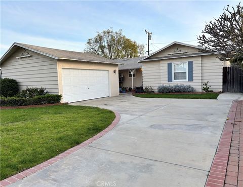 2353 Stanbridge Avenue Long Beach CA 90815