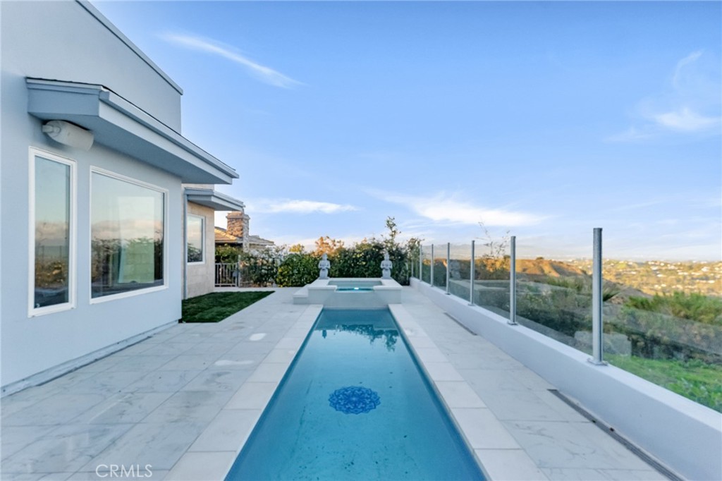 3410 Ivy Trail