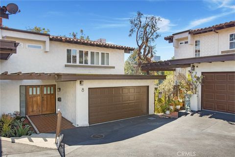 835 Amigos Way 8 Newport Beach CA 92660