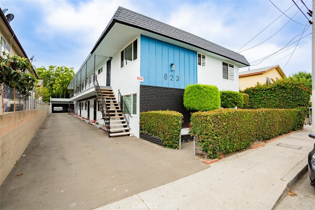 823 N Lagoon Avenue
