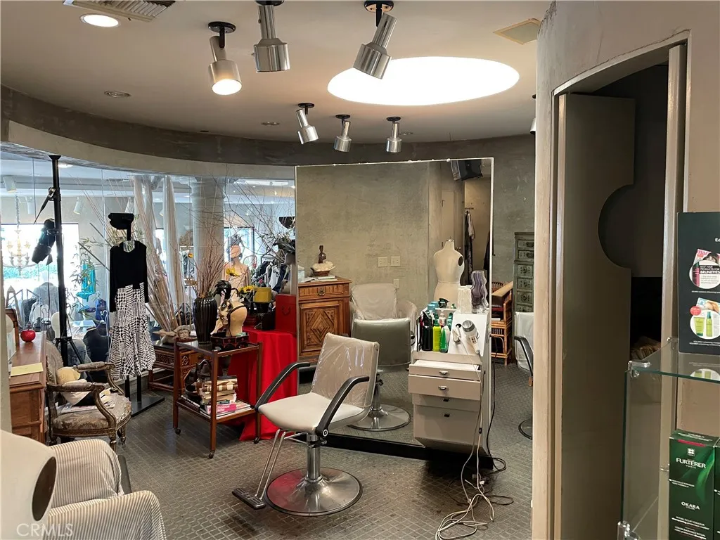 Corona del Mar, California 92625, United States, ,Residential,Active,44425