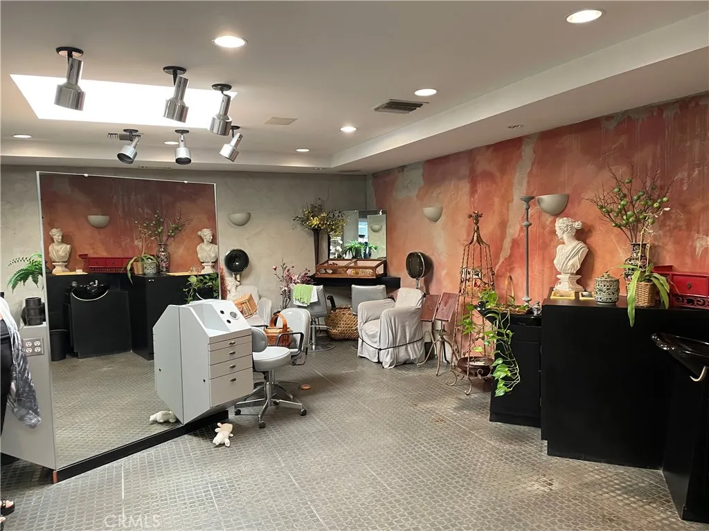 Corona del Mar, California 92625, United States, ,Residential,Active,44425