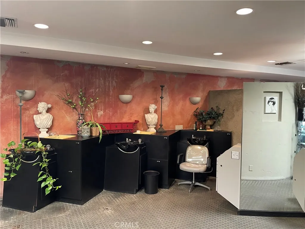 Corona del Mar, California 92625, United States, ,Residential,Active,44425