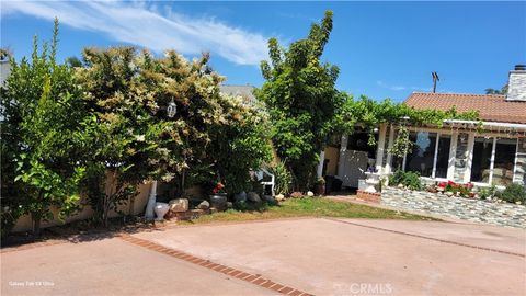 A home in Mission Hills (San Fernando)