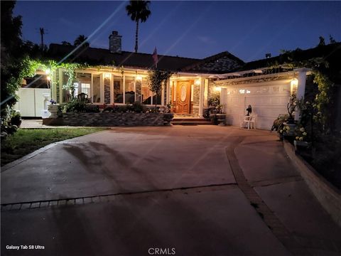 A home in Mission Hills (San Fernando)