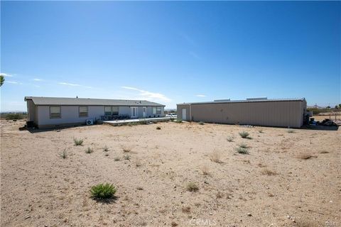 A home in Mojave