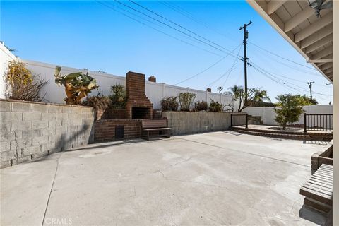 A home in La Habra