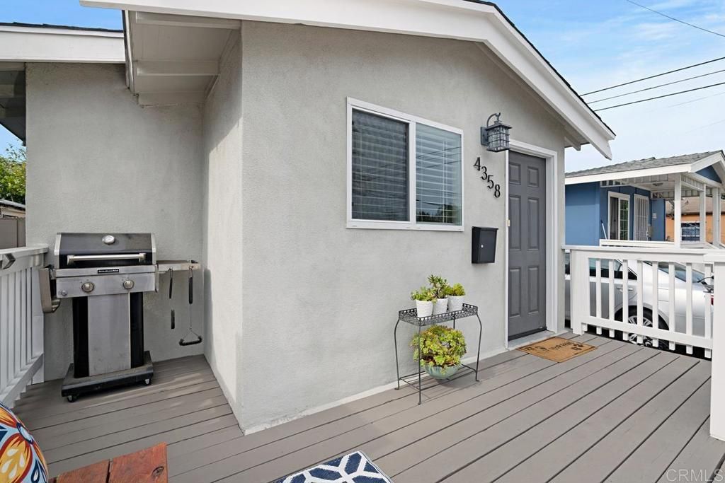 listing image 130720723073690904153
