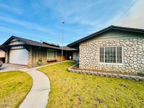 A home in Santa Paula