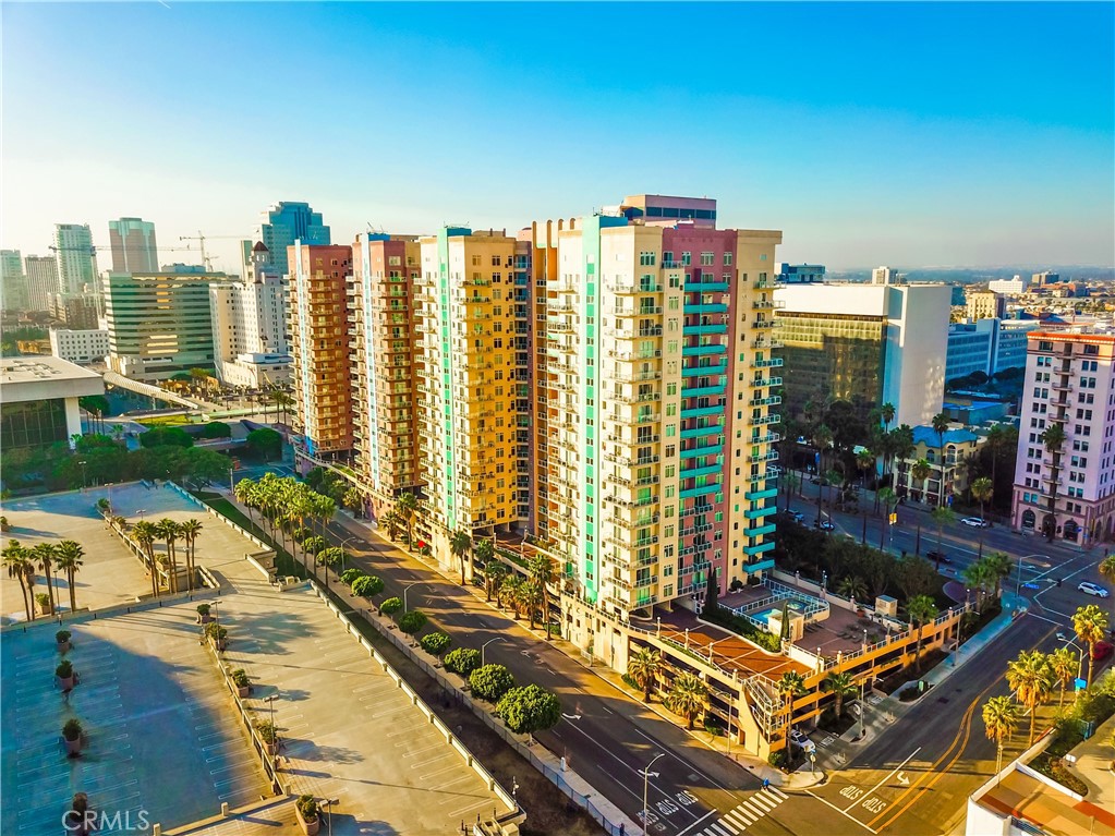 Downtown (DT) - Residential Lease