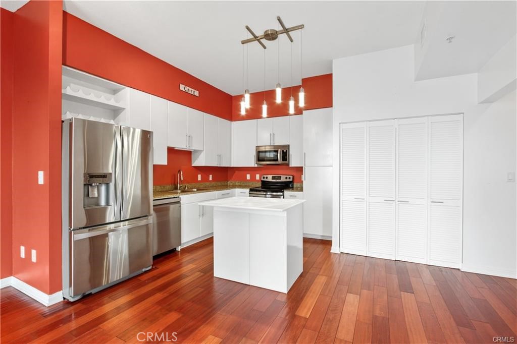 Downtown (DT) - Residential Lease