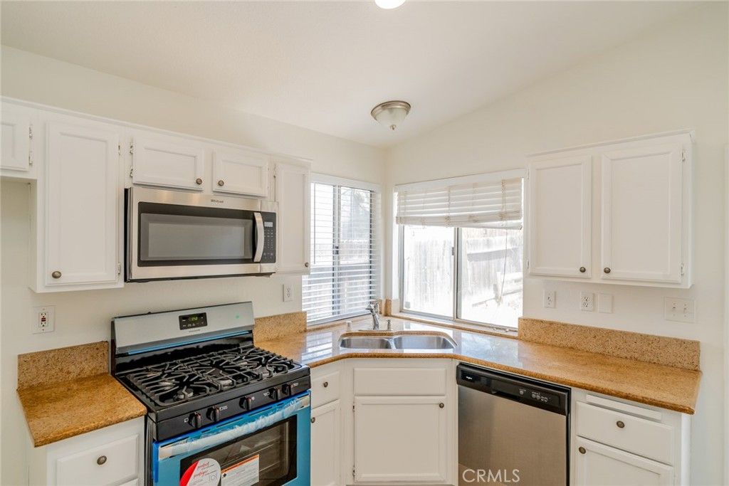 listing image 130728928049840501649