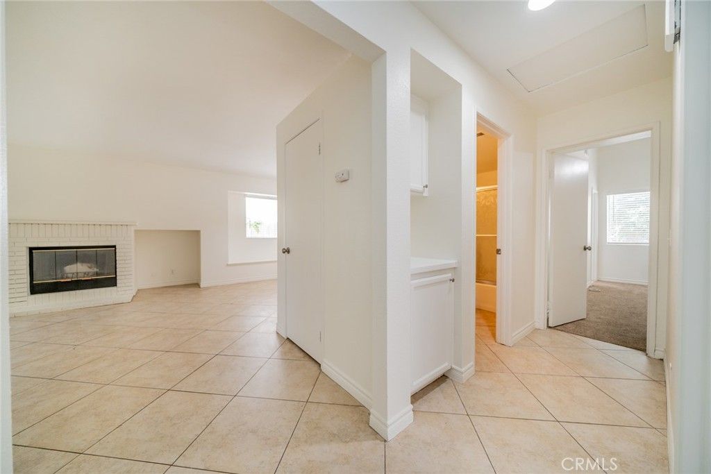 listing image 130723970954680287665