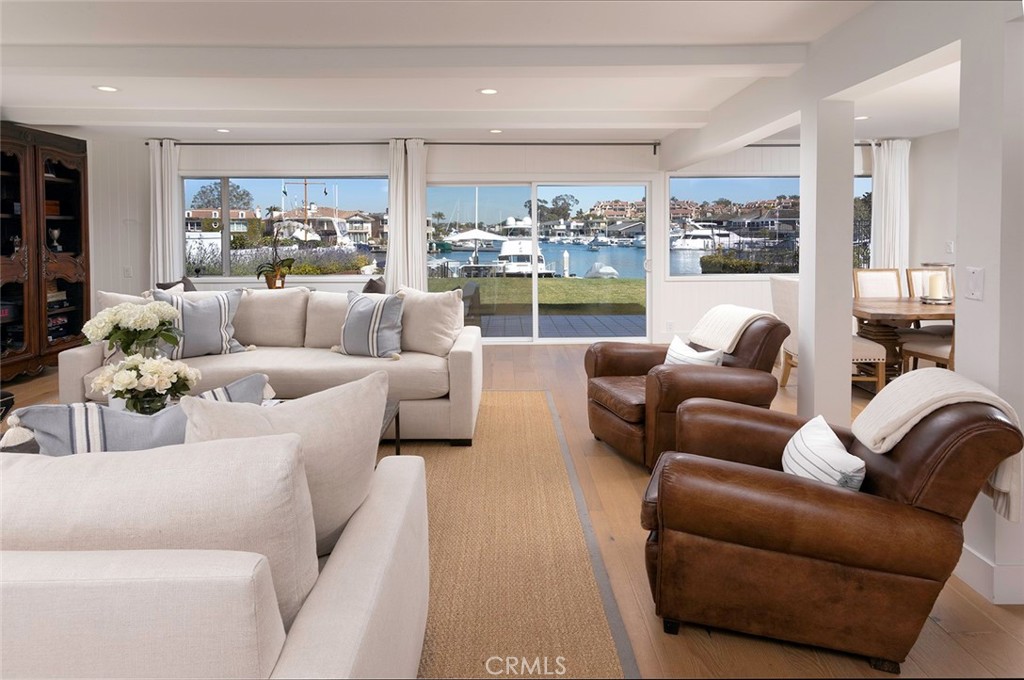 Harbor Island (HARI) - Residential