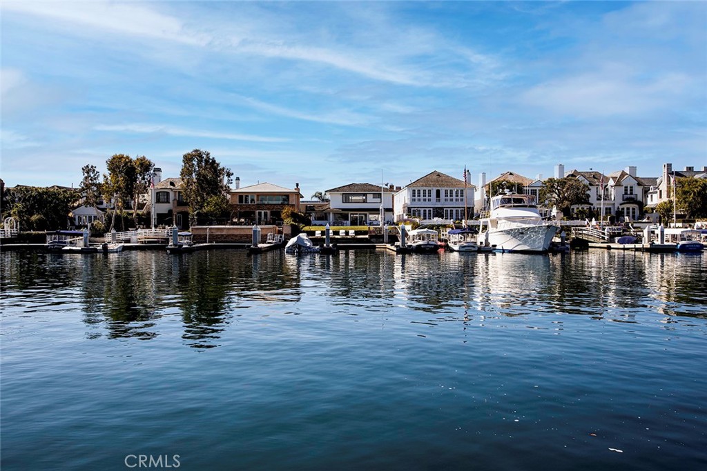 Harbor Island (HARI) - Residential