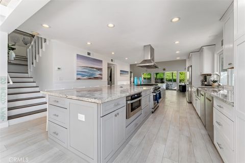 Photo of 499 Nyes Place, Laguna Beach, CA 92651 (MLS # OC25009475) Photo of 499 Nyes Place, Laguna Beach, CA 92651 (MLS # OC25009475)