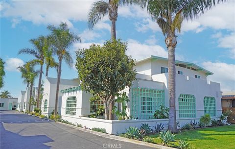 311 W Wilson Street Costa Mesa CA 92627