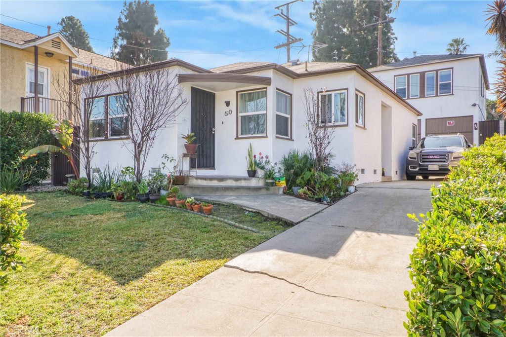 610 E. Fairview