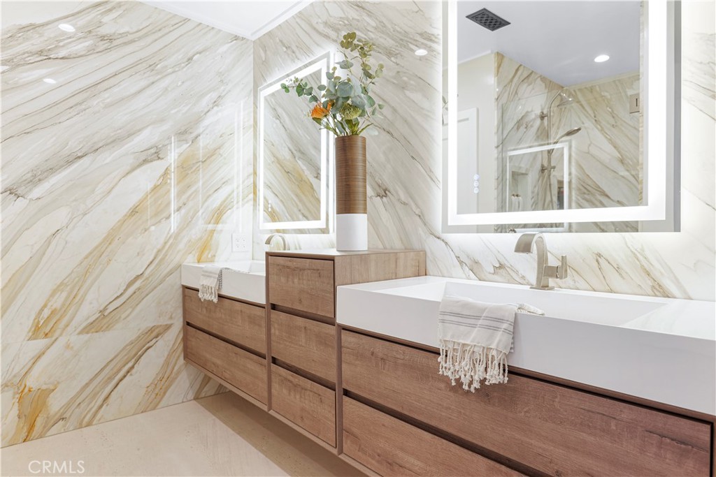 Balboa Island - Main Island (BALM) - Residential