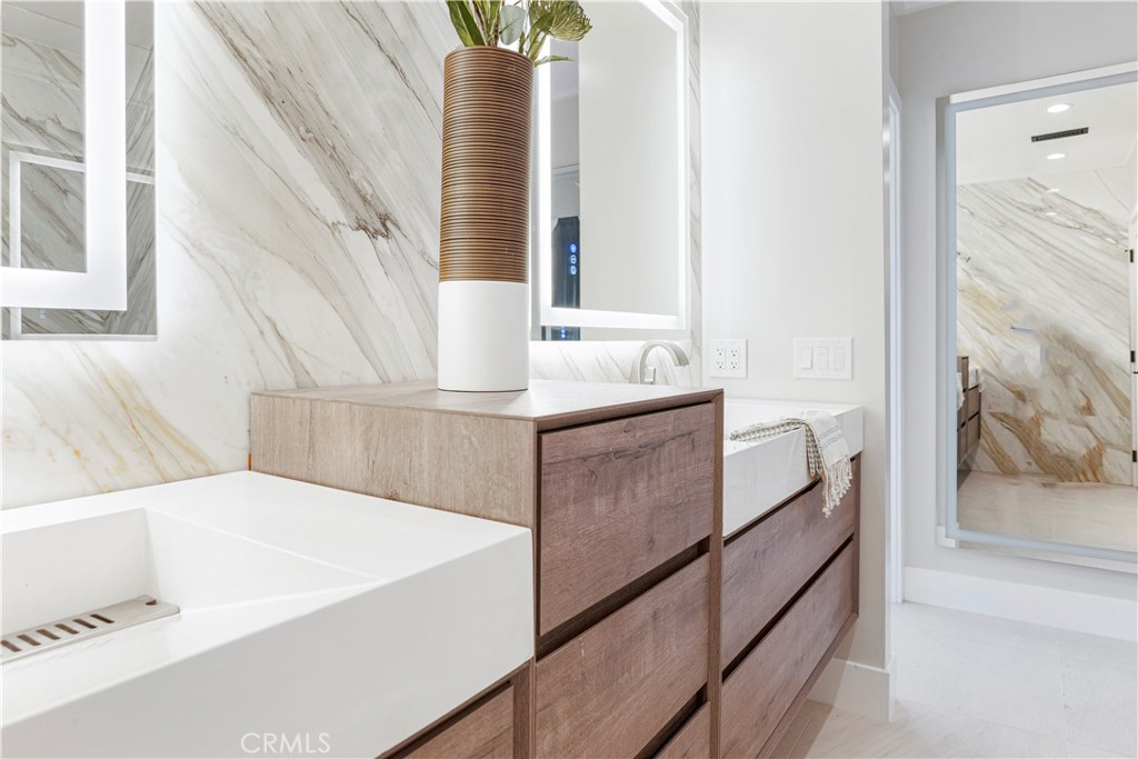 Balboa Island - Main Island (BALM) - Residential