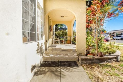 A home in Huntington Park