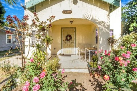 A home in Huntington Park