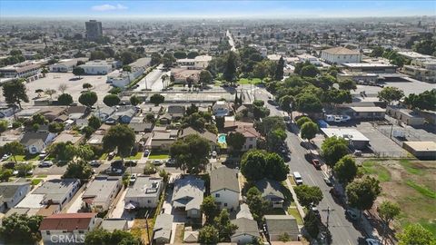 A home in Huntington Park