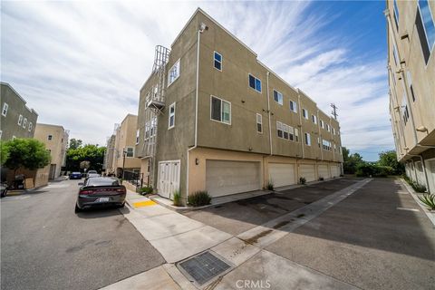 A home in Sylmar