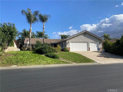 A home in Canyon Lake