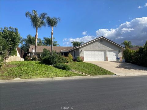 A home in Canyon Lake