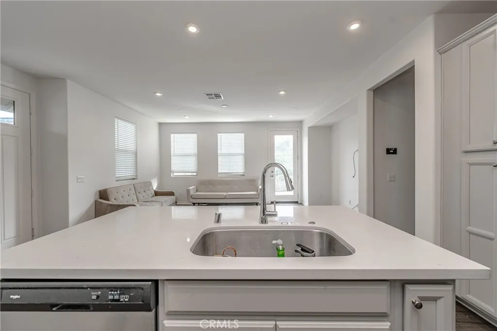 Rancho Mission Viejo, California 92694, United States, 3 Bedrooms Bedrooms, ,3 BathroomsBathrooms,Residential,Active,3271