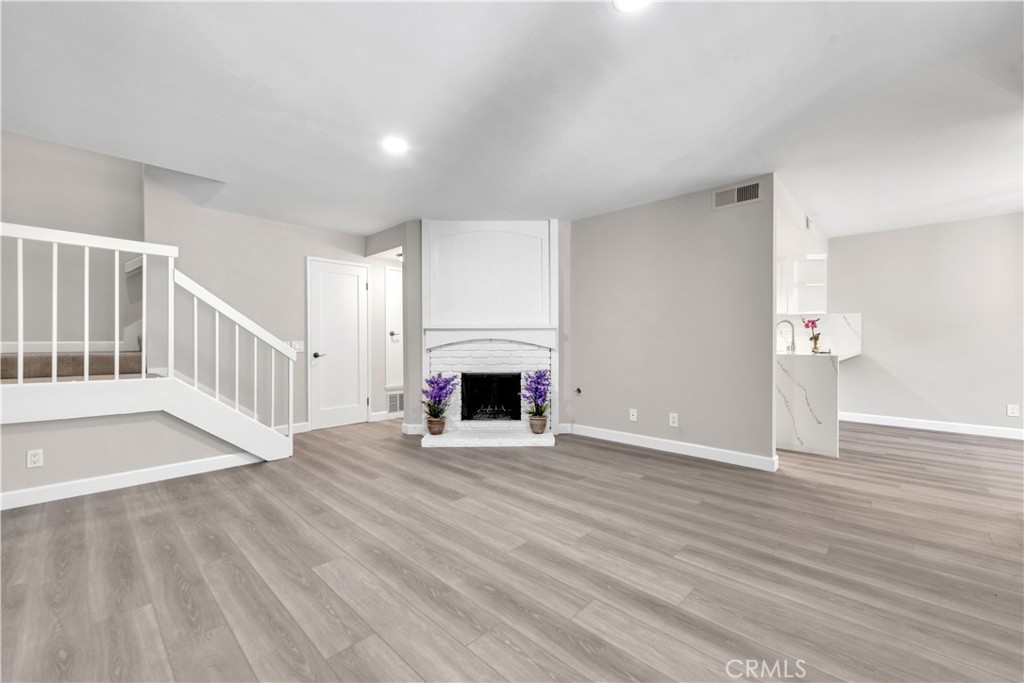 Influential Townhome Community - Residential