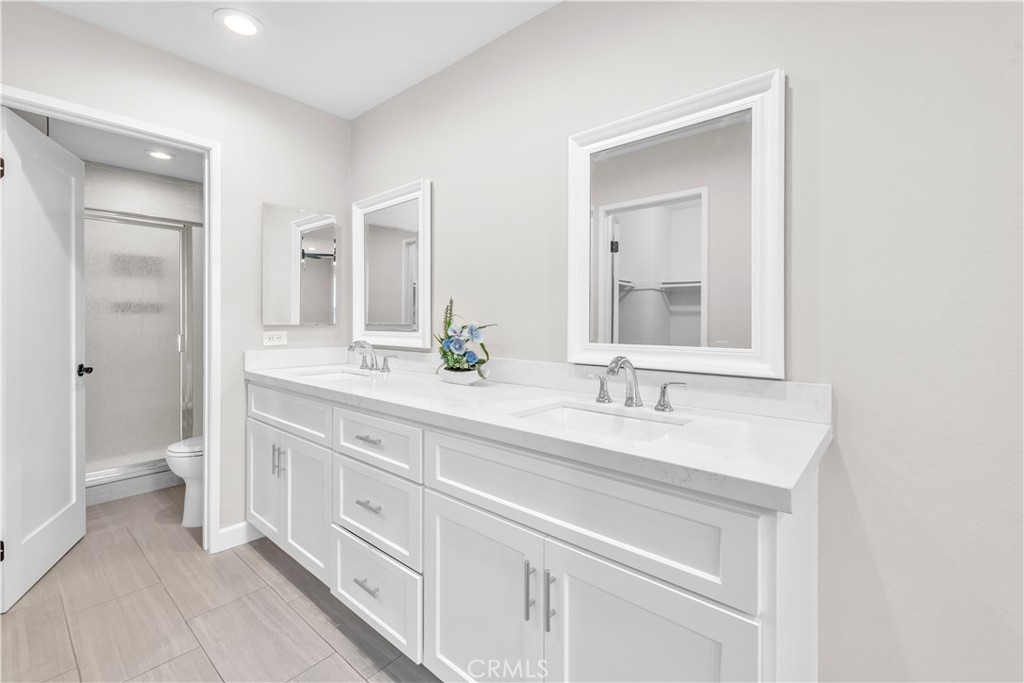 Influential Townhome Community - Residential