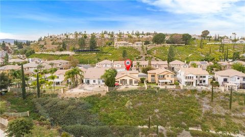 A home in Lake Elsinore