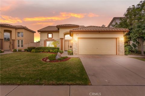 A home in Lake Elsinore