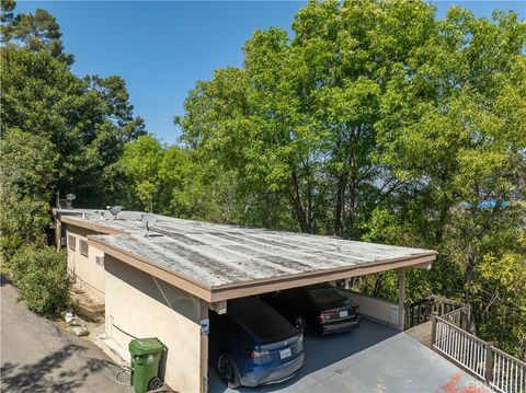 A home in Studio City