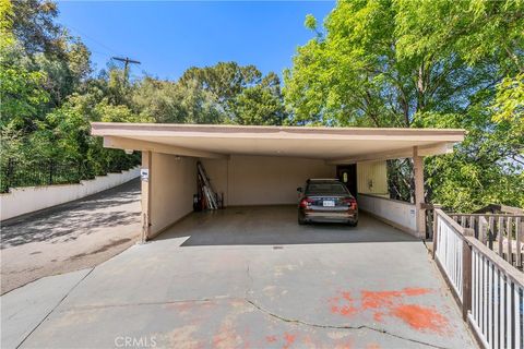 A home in Studio City