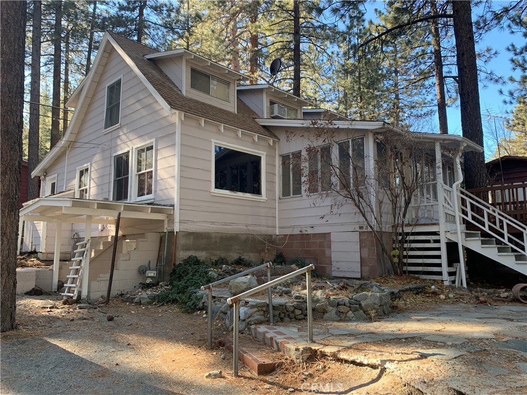 View Wrightwood, CA 92397 house