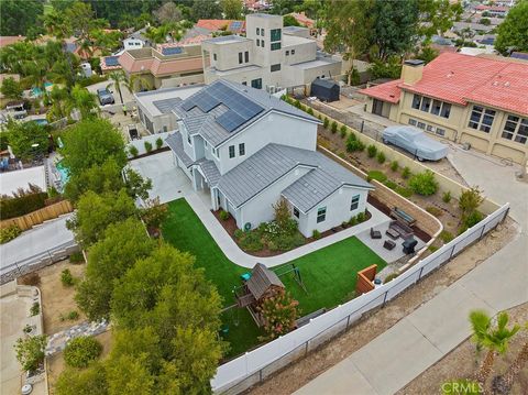 A home in Canyon Lake