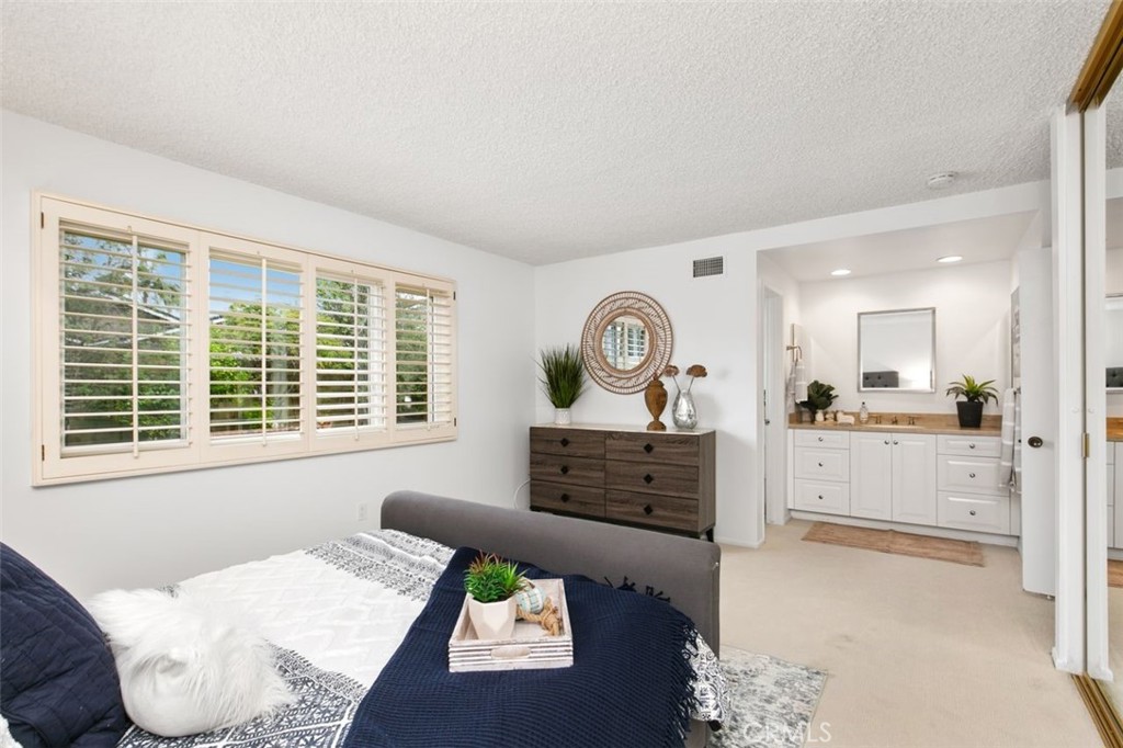 Village Estates North (VLEN) - Residential