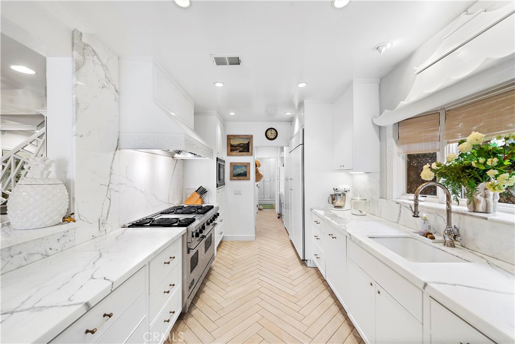 Lido Island (LIDO) - Residential