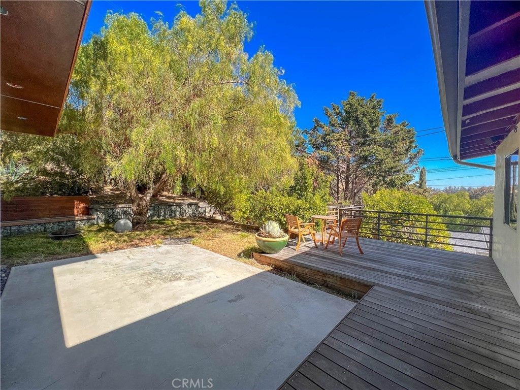 listing image 130724074362767175647